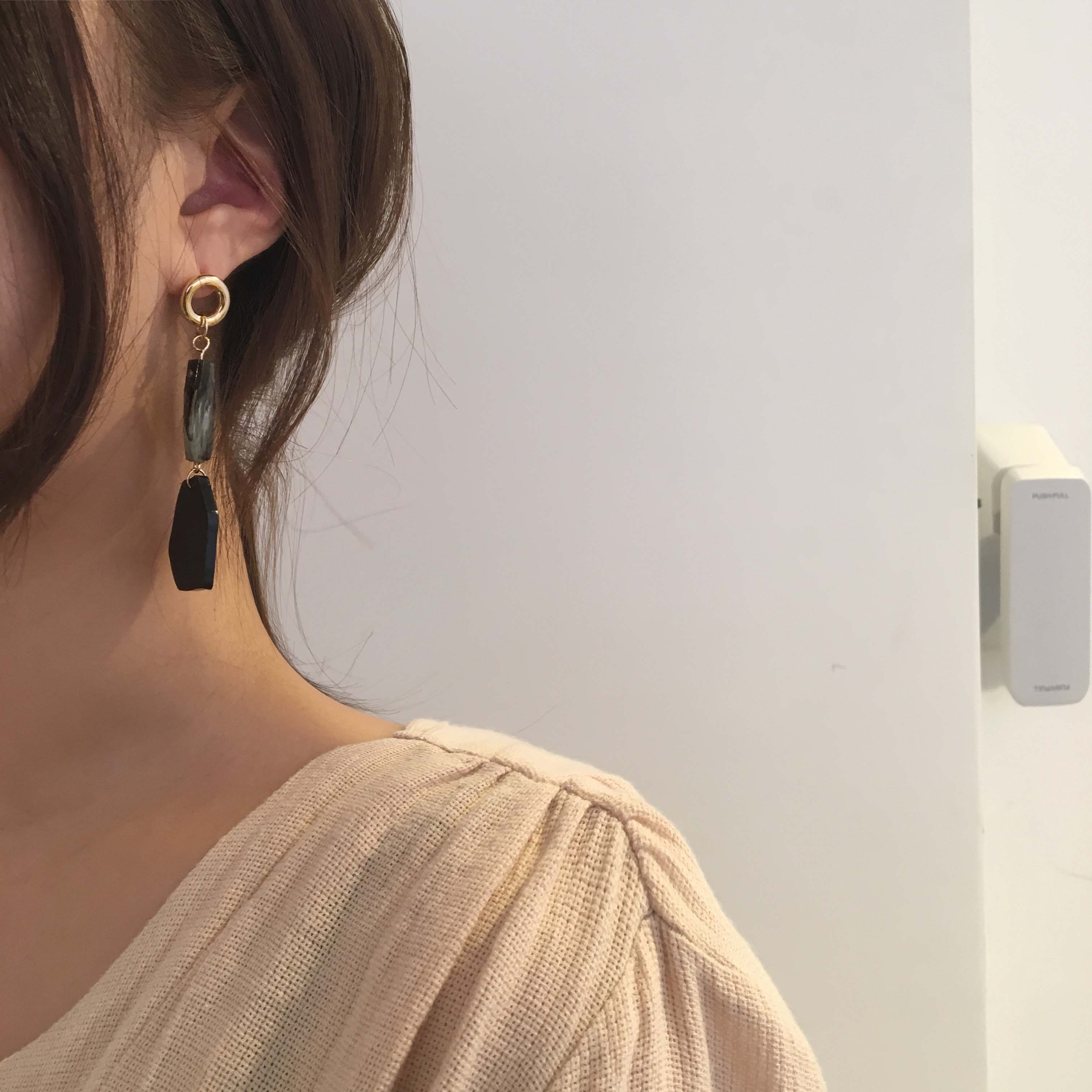Modern acrylic earrings Didi Unique summer point s