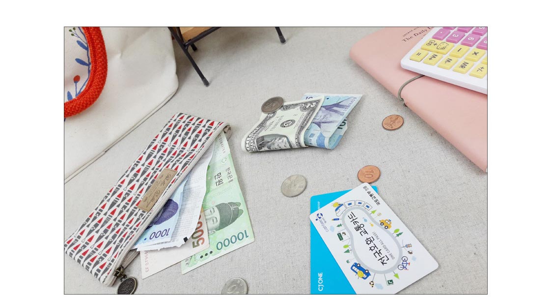 New Easy-to-use stylish waterproof pajamas 30 wome