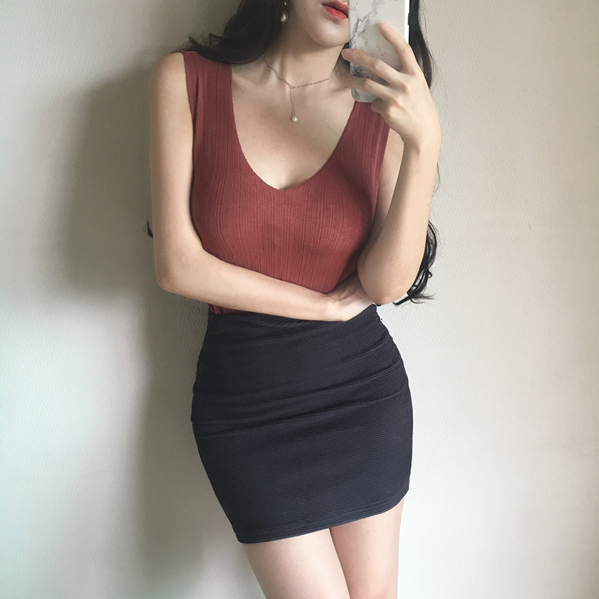 Ultra Light Soft V Neck Sleeveless Nashti Tencel T