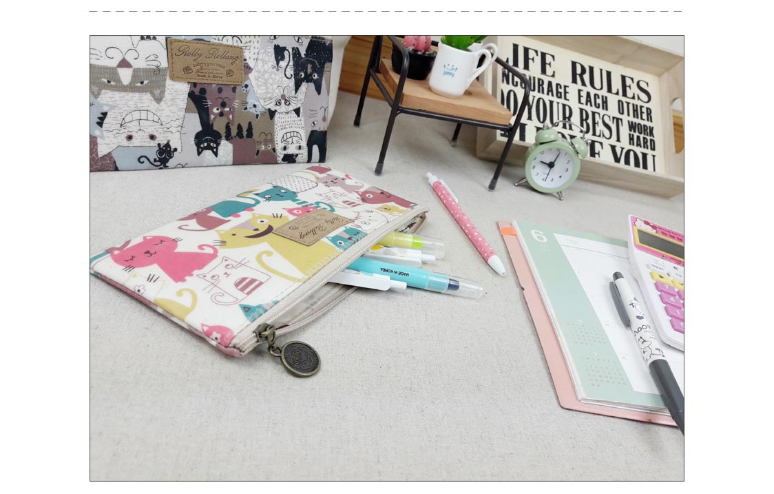 New Easy-to-use stylish waterproof pajamas 30 wome