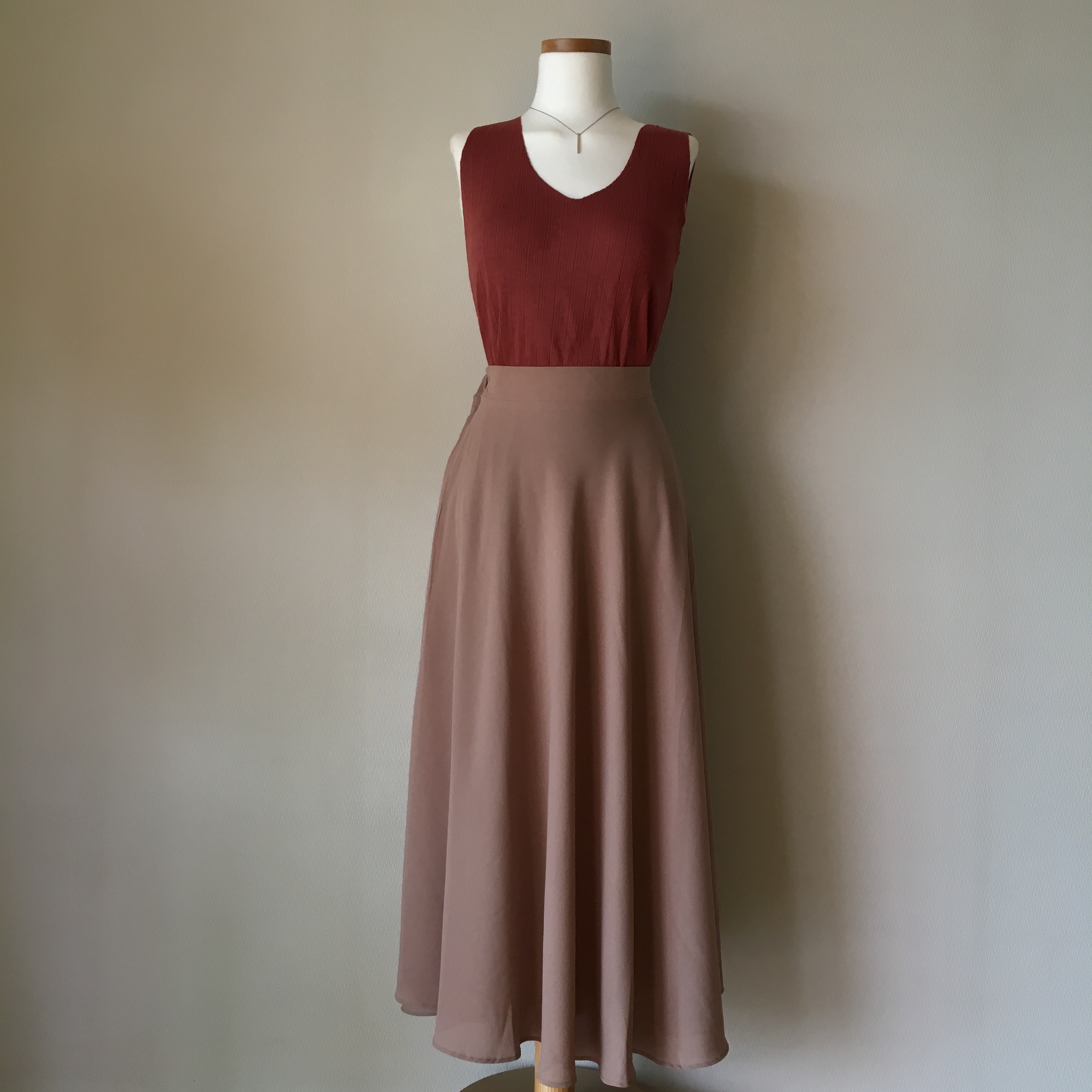 Ultra Light Soft V Neck Sleeveless Nashti Tencel T