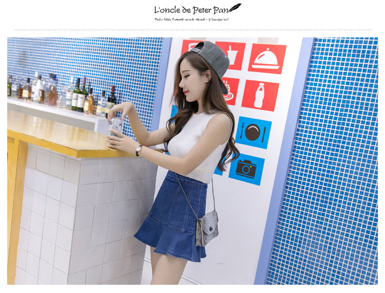 Denim Skirt Frilly high-waisted vintage denim jean