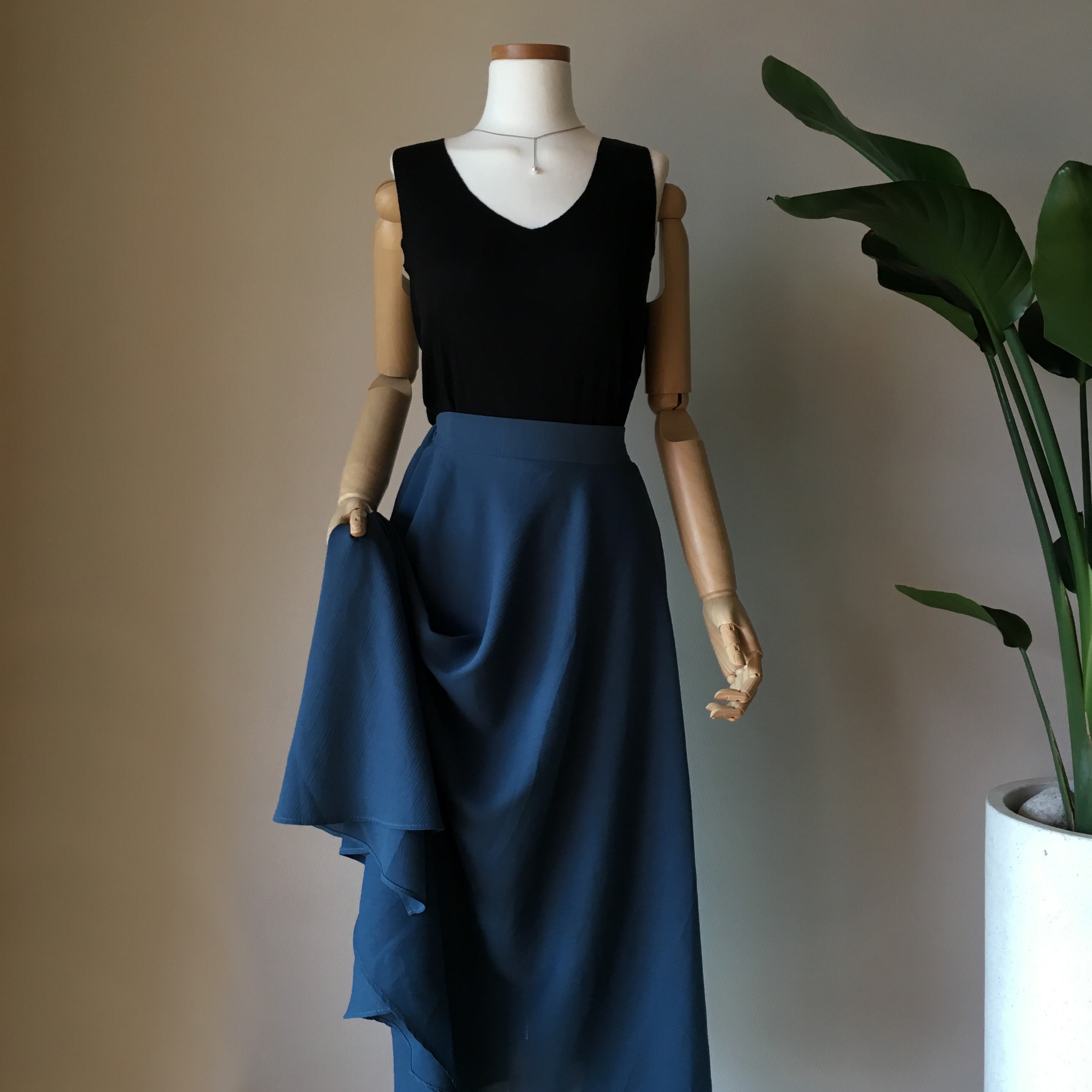 Ultra Light Soft V Neck Sleeveless Nashti Tencel T