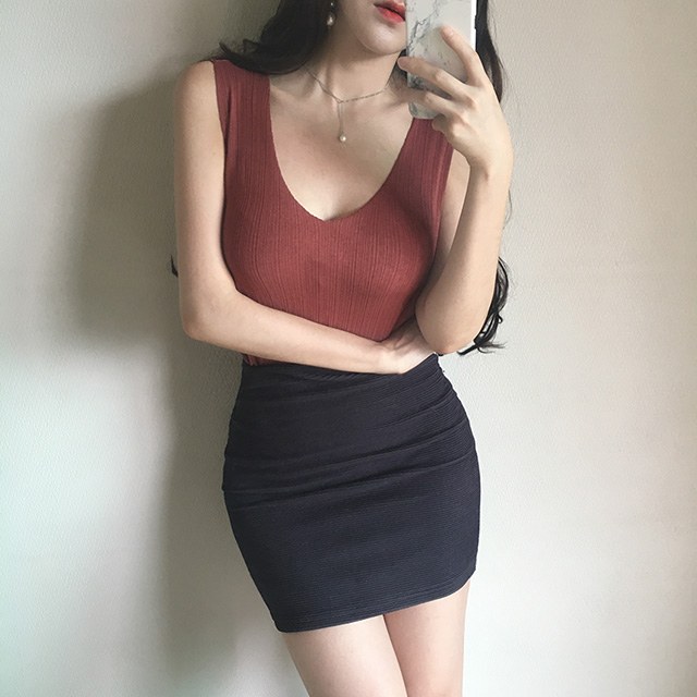 Ultra Light Soft V Neck Sleeveless Nashti Tencel T