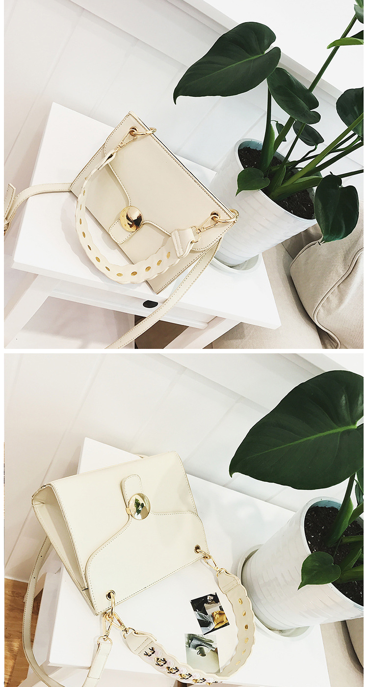 New Mini embroidered square bag Beautiful bag Cros
