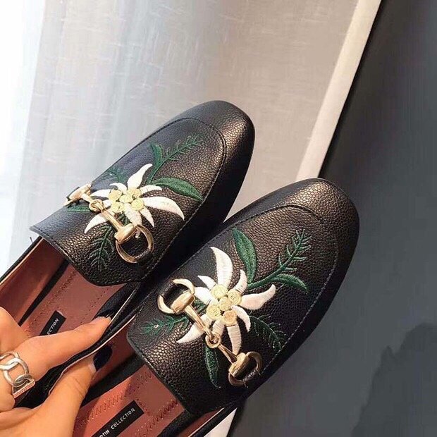 New Flower Embroidered Women Bloopers New Chic Buc