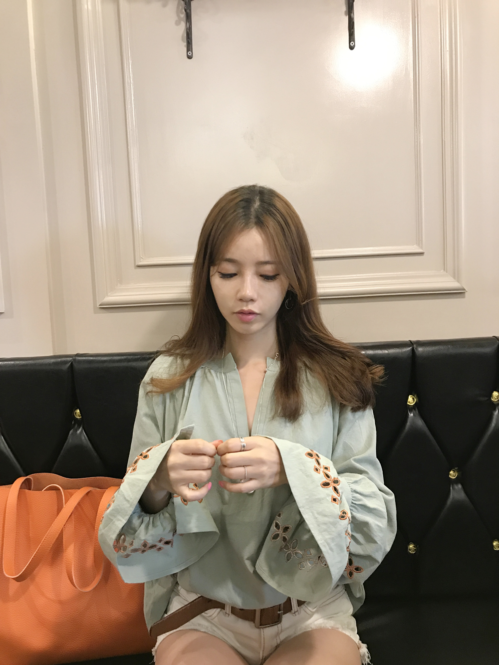 NEW FASHION LADY GIRL Blouse Embroidered Ethnic Pu