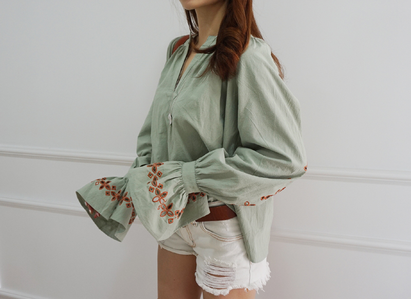 NEW FASHION LADY GIRL Blouse Embroidered Ethnic Pu