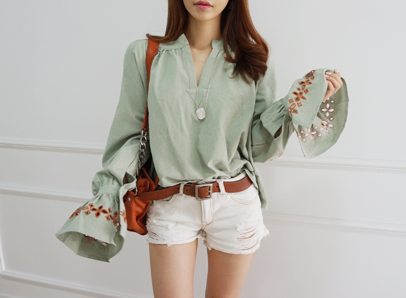 NEW FASHION LADY GIRL Blouse Embroidered Ethnic Pu