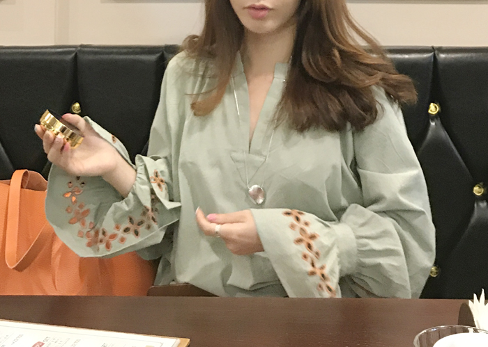 NEW FASHION LADY GIRL Blouse Embroidered Ethnic Pu