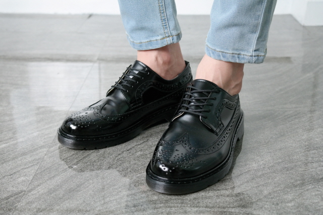 New Men's Dress Shoes Men's Heel Wing Tip Sh