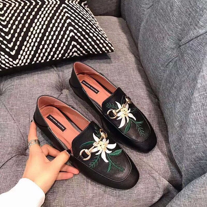 New Flower Embroidered Women Bloopers New Chic Buc