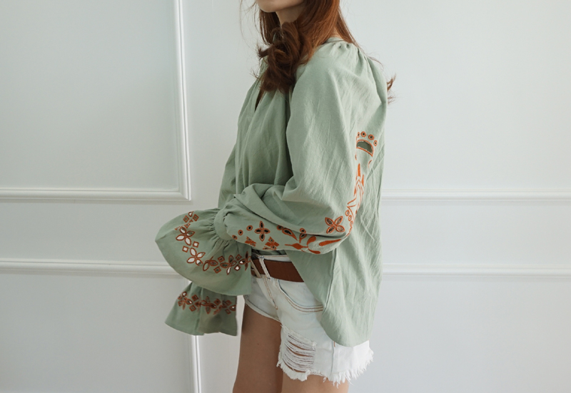 NEW FASHION LADY GIRL Blouse Embroidered Ethnic Pu