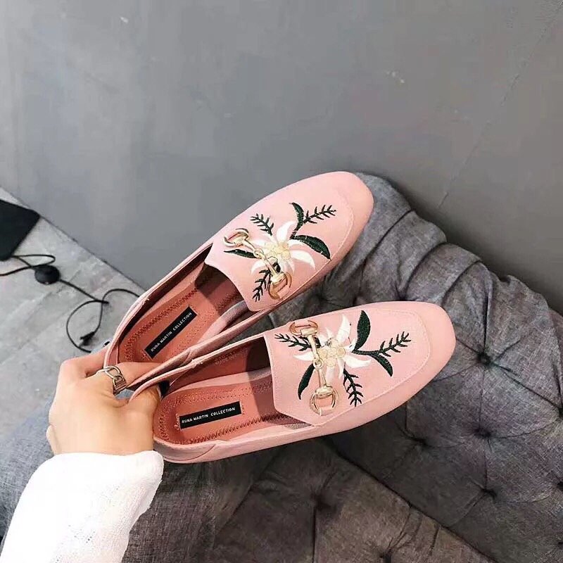 New Flower Embroidered Women Bloopers New Chic Buc