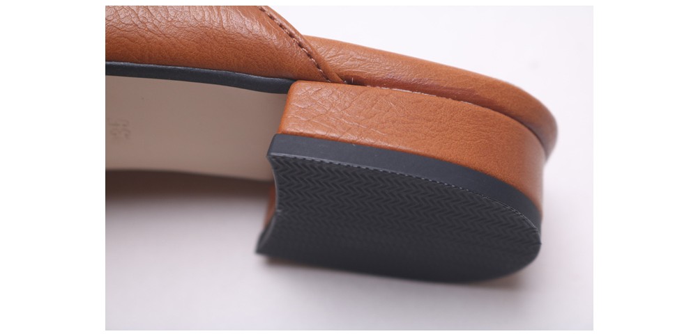 New Domestic Basic Blower 3cm Women Leather Slippe