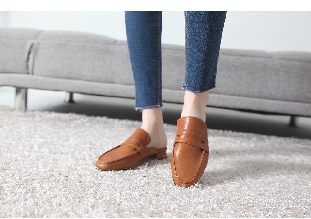 New Domestic Basic Blower 3cm Women Leather Slippe