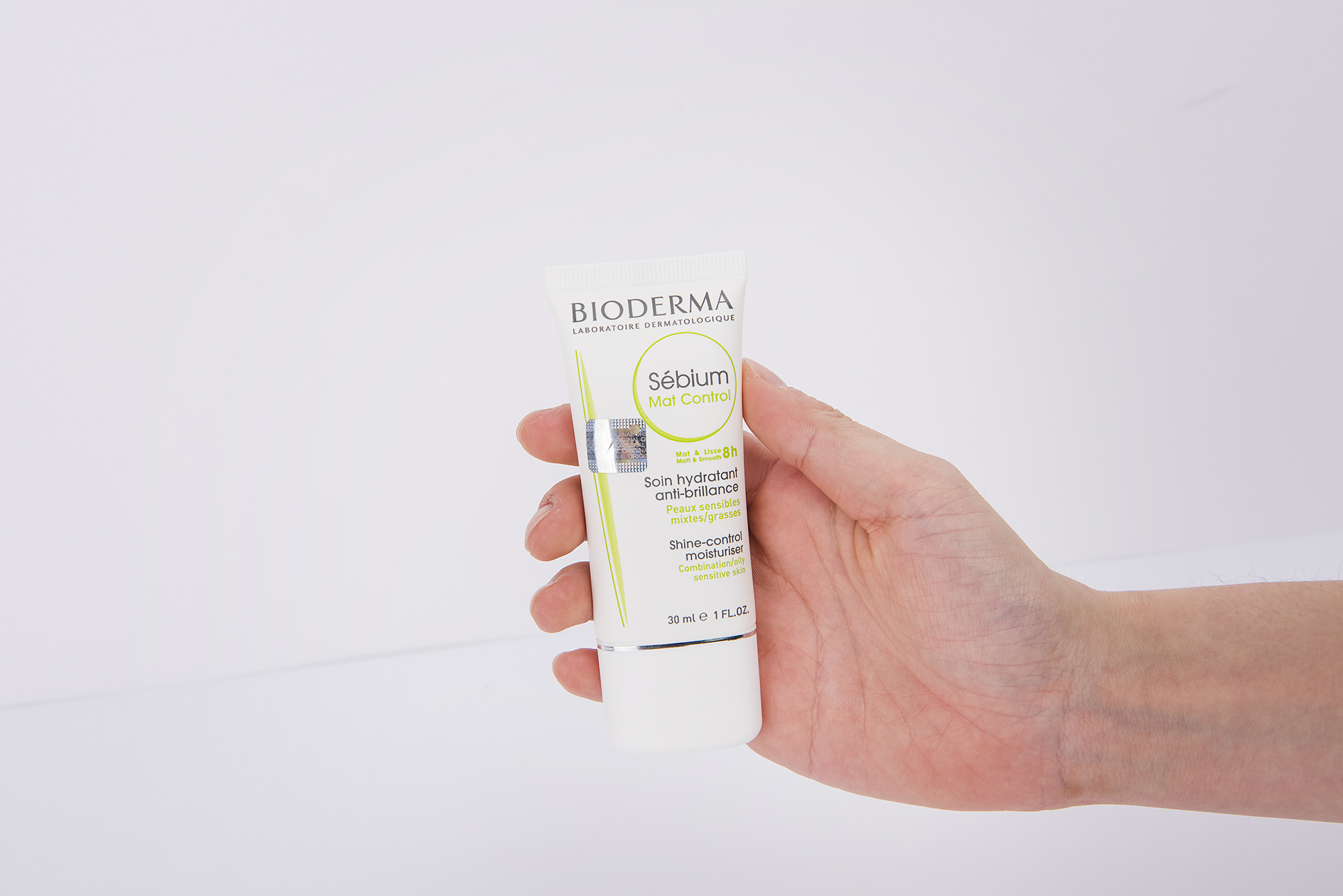 New Fiji catch moisture cream, cleanse mat control