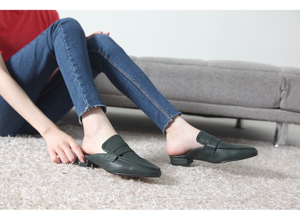New Domestic Basic Blower 3cm Women Leather Slippe