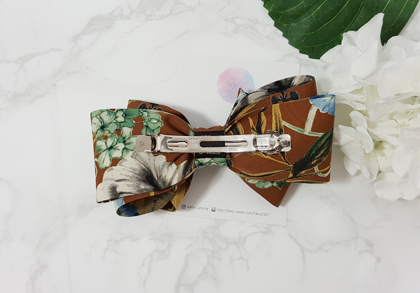 Big Volume Ribbon Pin 2color Romantic style Point 