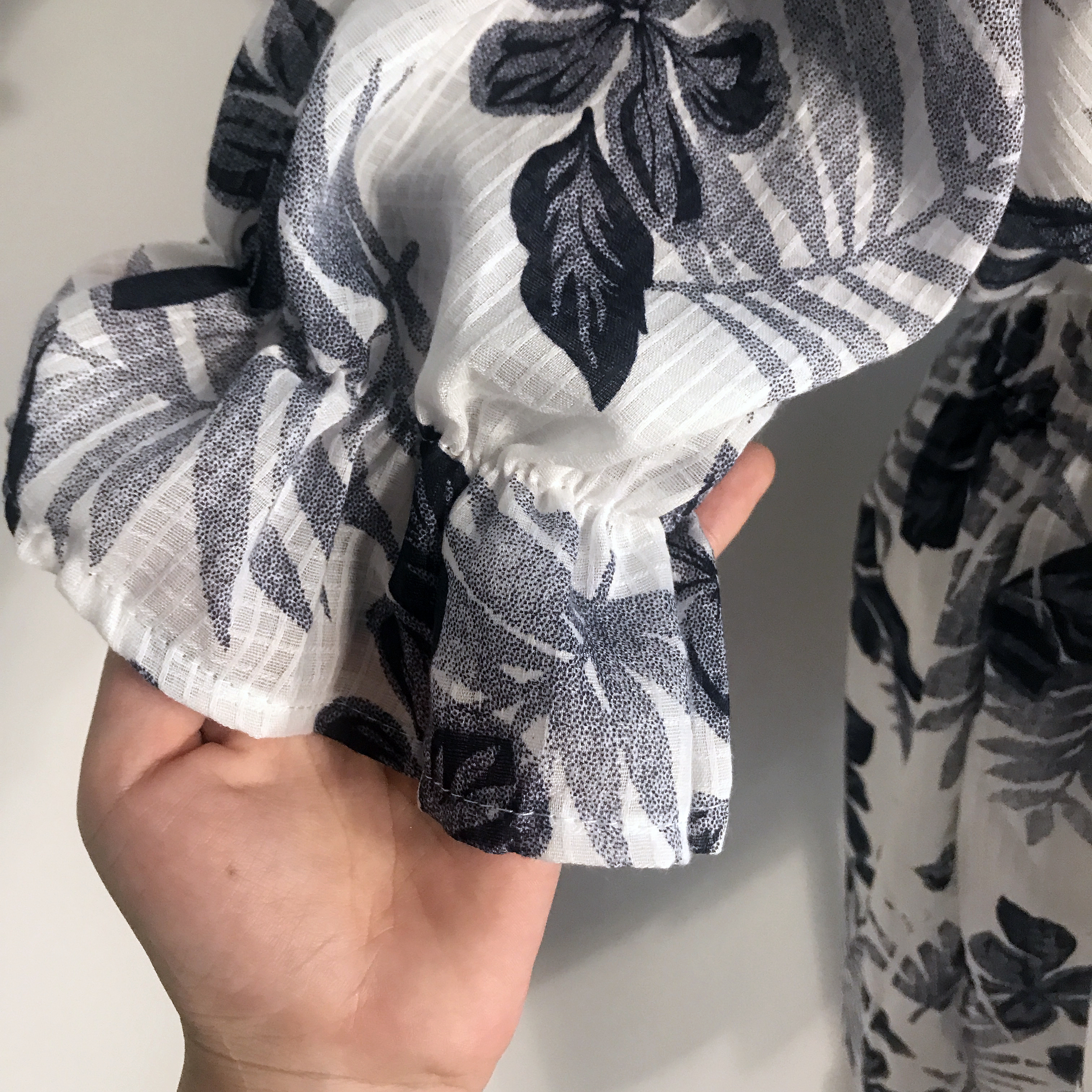 Autumn barbie chilly fashion female foliage glamor