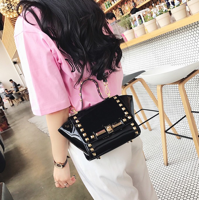 New Stud Mini-Cross Back Women's 20s Casual Bag