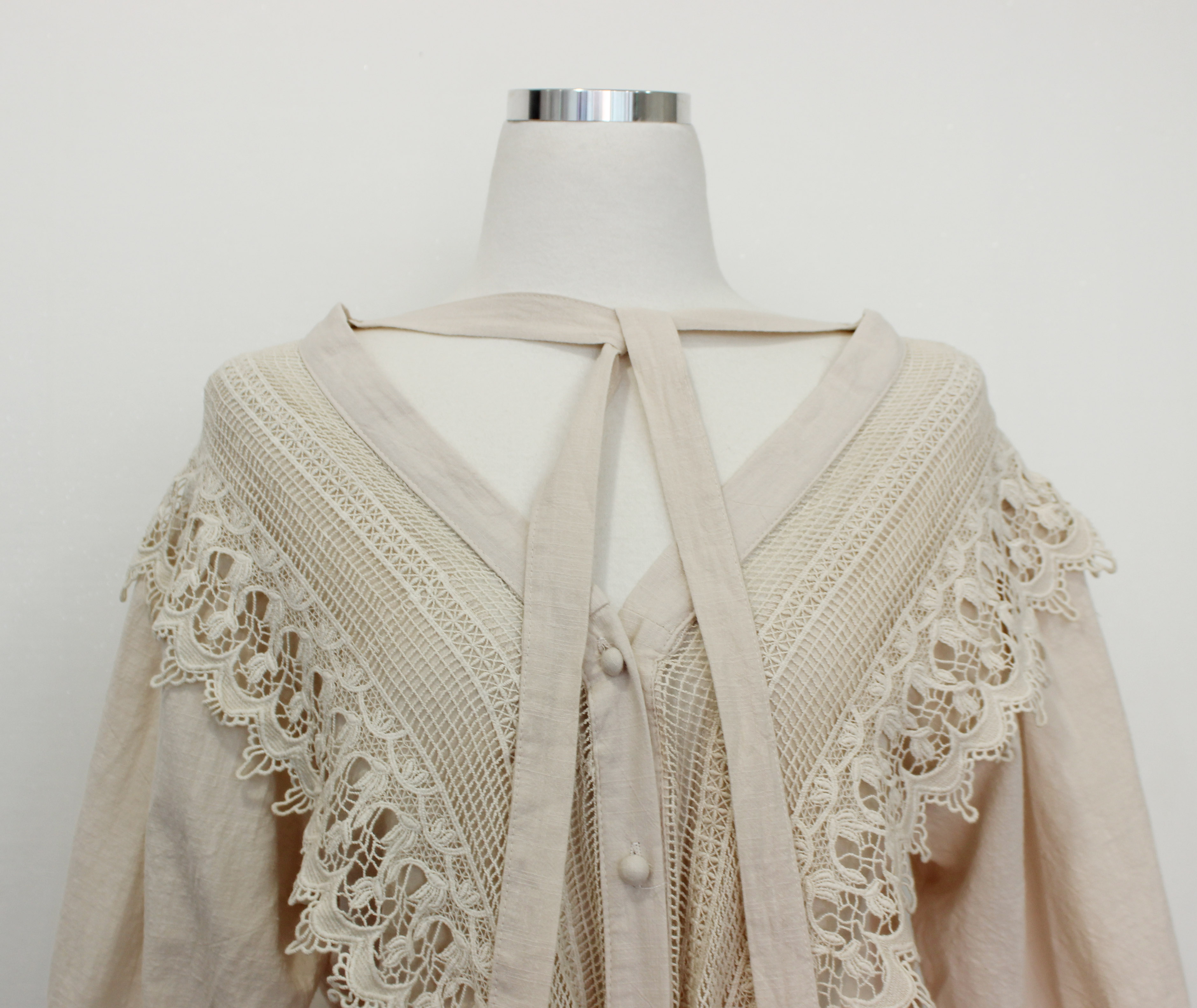 NEW FASHION LADY GIRL Blouse V-neck lace-off shoul