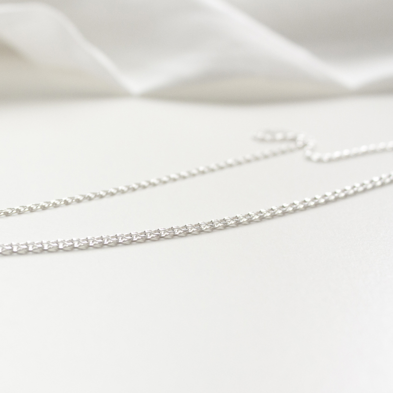 New Amati Cross Chain Bracelet A277B18 Amethyst 30