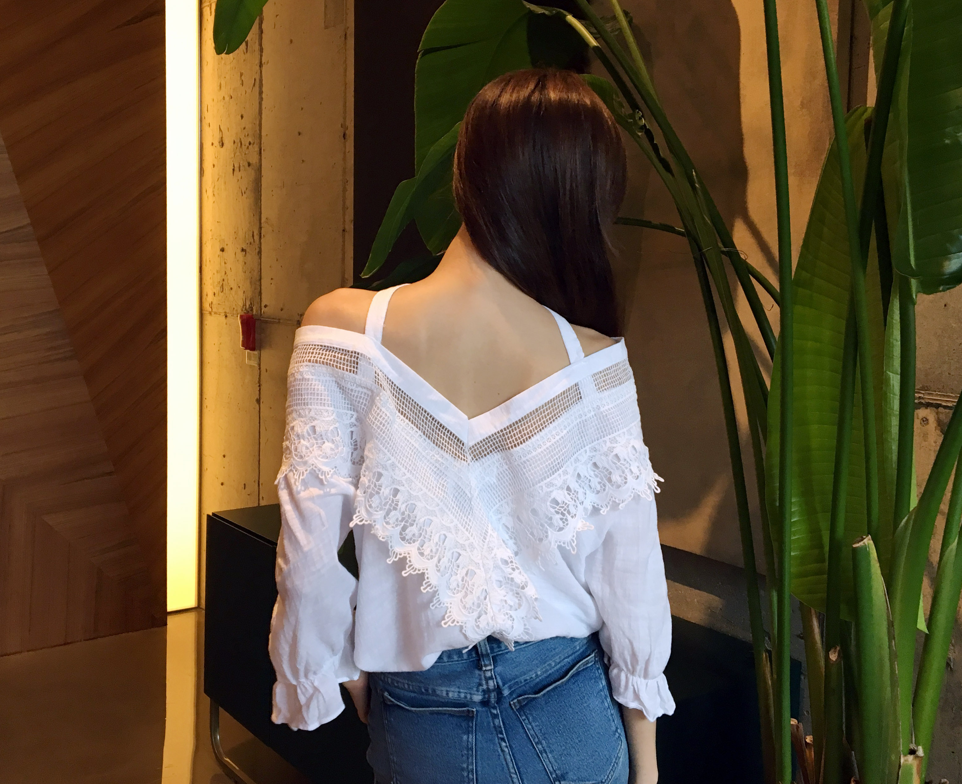 NEW FASHION LADY GIRL Blouse V-neck lace-off shoul