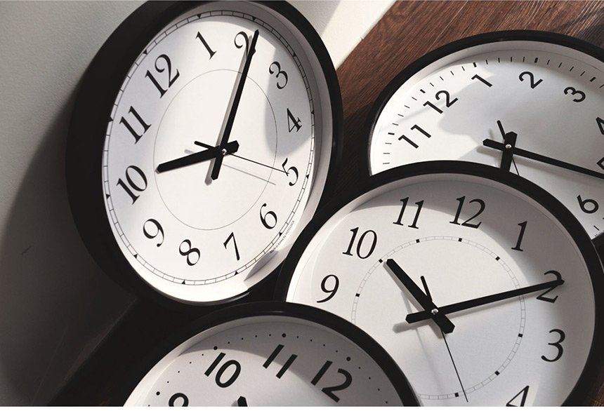 Simple modern round low-noise wall clock 4style Qu