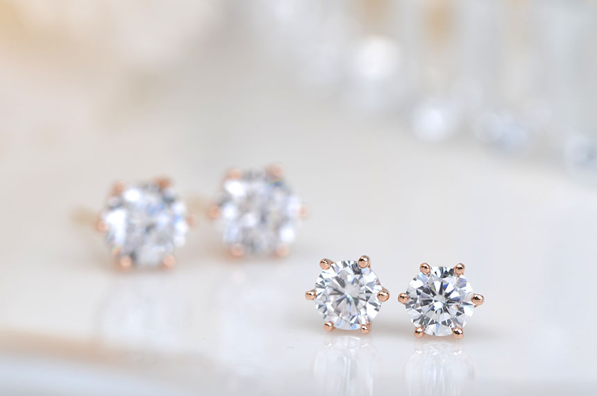 Diamond Cutting 14k Cubic Earring 4mm, 5mm