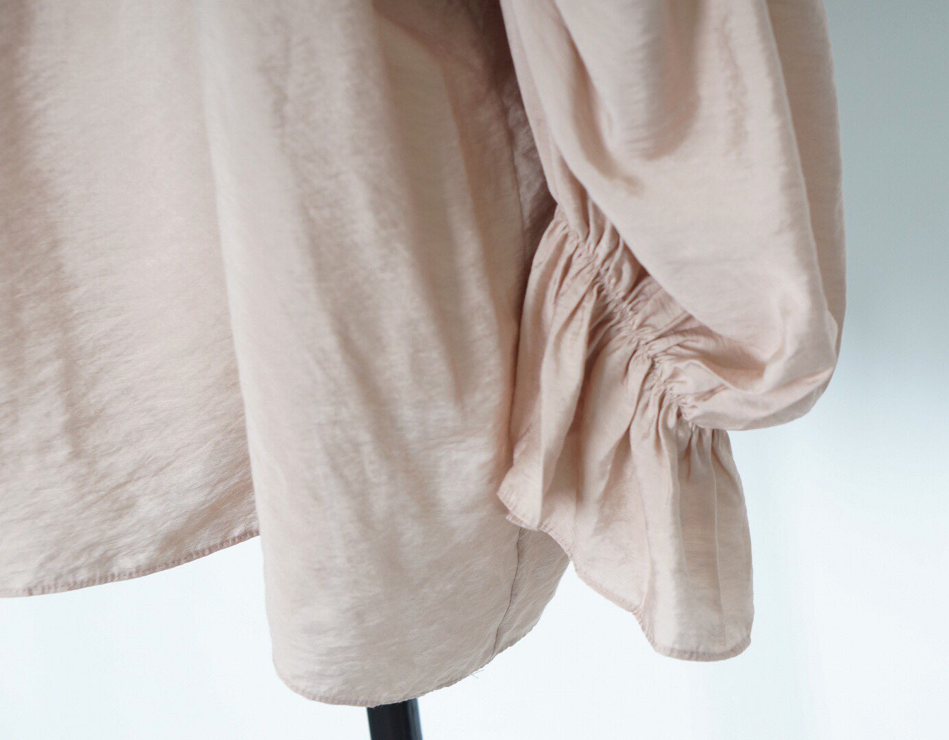 NEW FASHION LADY GIRL Blouse Ribbon Puff Blouse