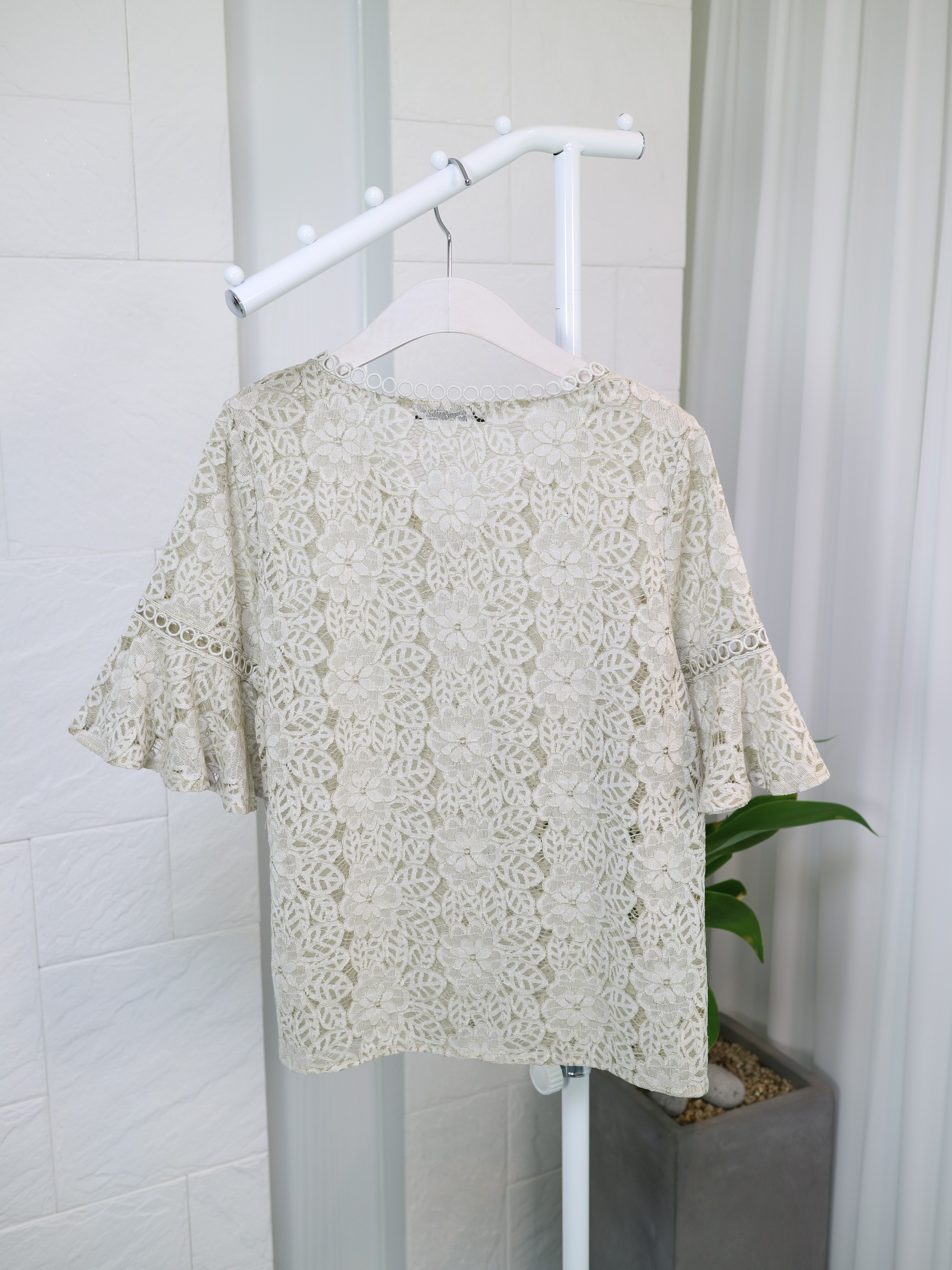 NEW FASHION LADY GIRL Blouse Circle lace blouse