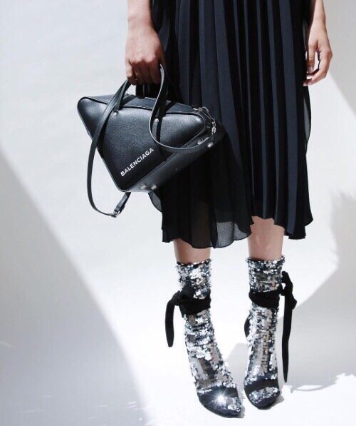 New Angle Cross Bag black, green Simple Convenient