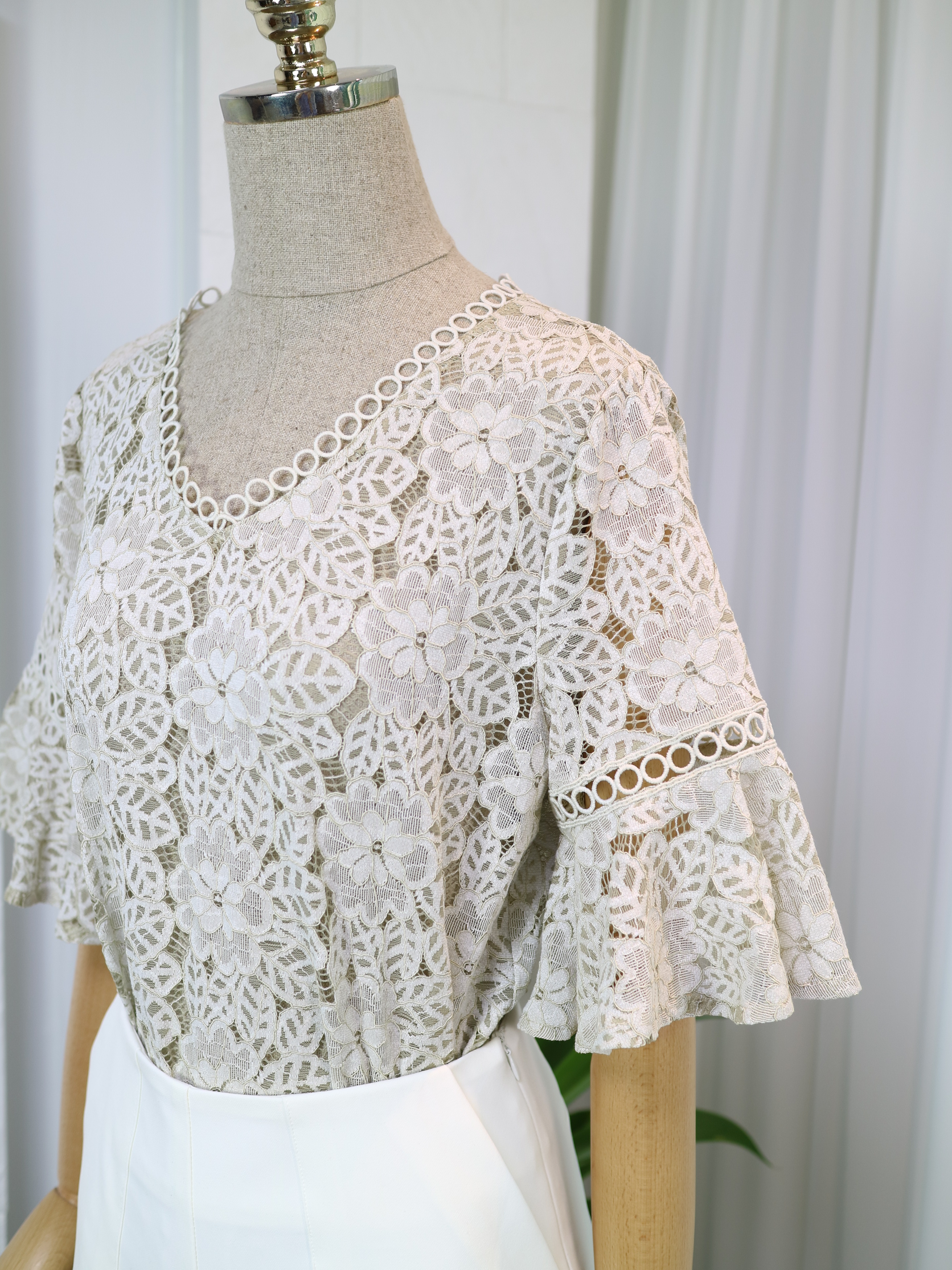 NEW FASHION LADY GIRL Blouse Circle lace blouse