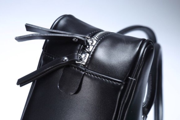 New Angle Cross Bag black, green Simple Convenient