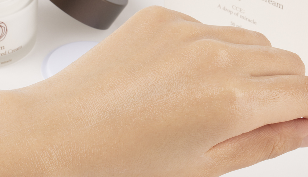 New Insubian Moisture Layered Cream Tenderness Kee