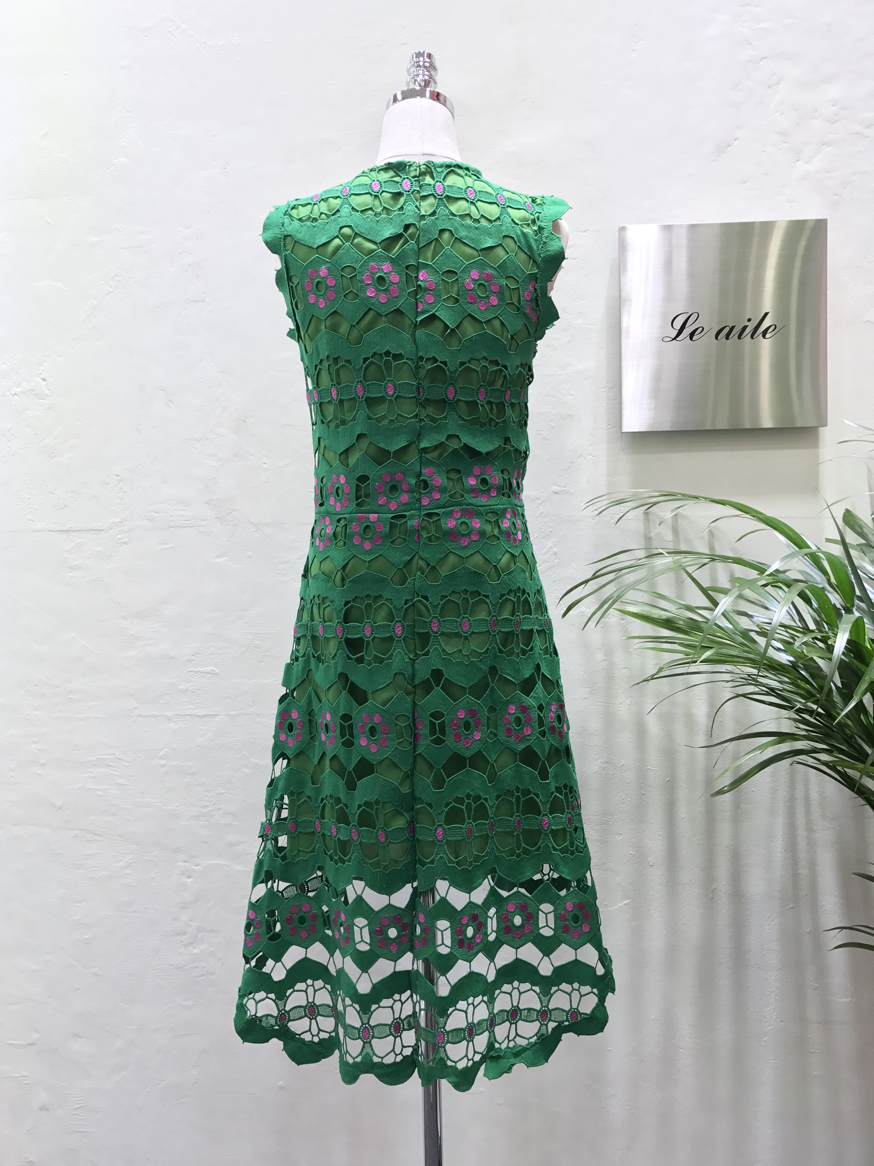 New Women Dress Green Lace Flower Uniform Dress Ne