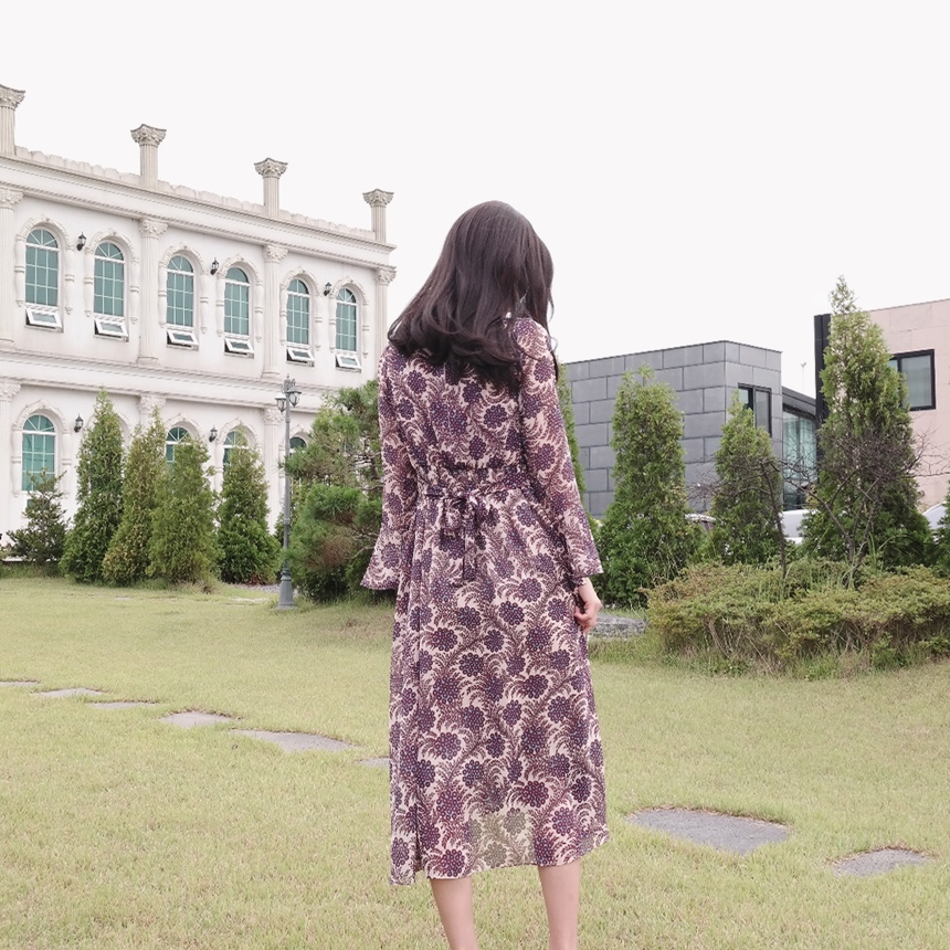 Autumn Flower Pattern Chiffon Wrap One Piece Visit