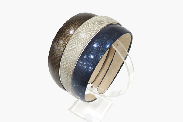 Classic leather hair band Lightweight, clean, well