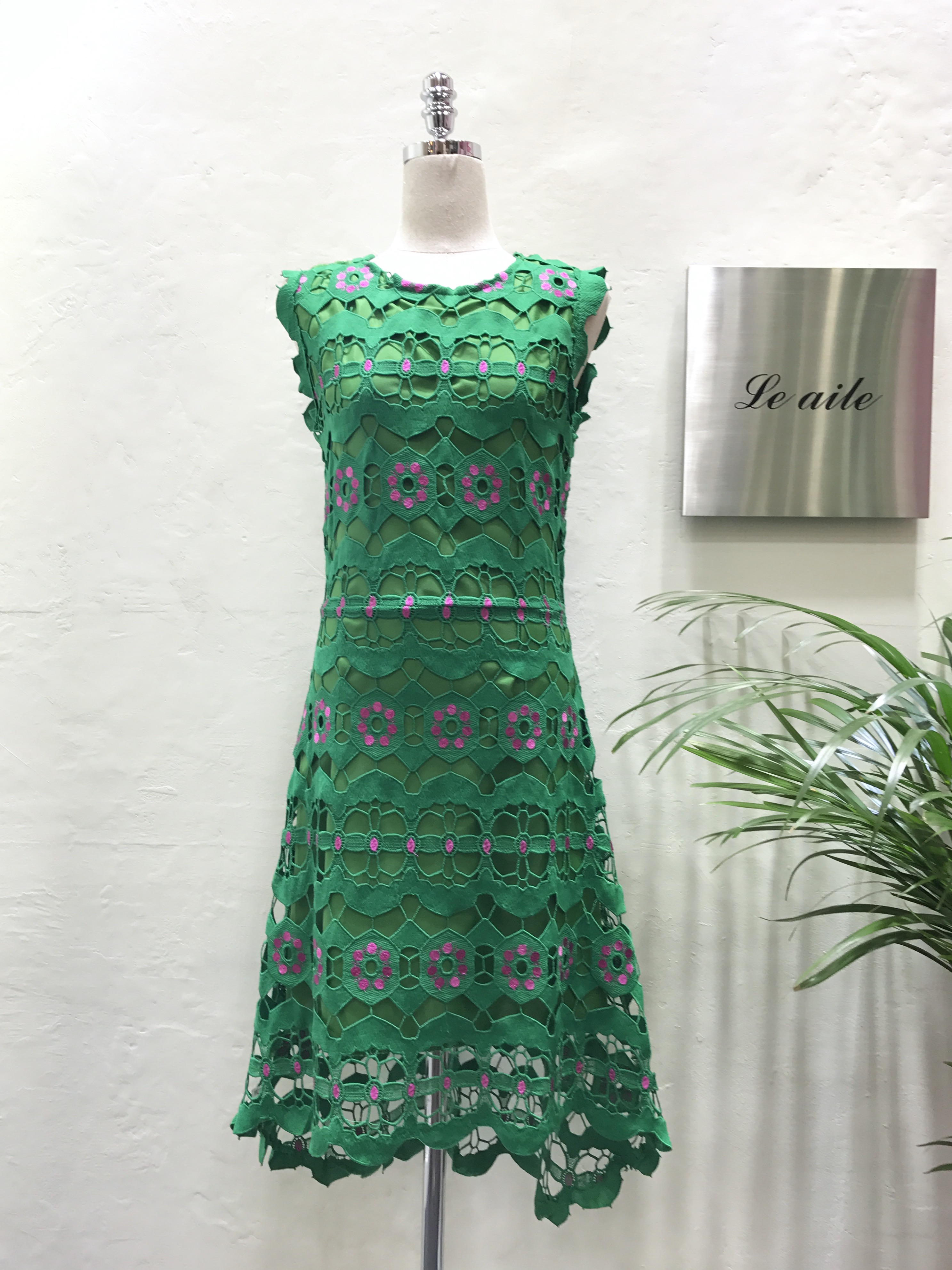 New Women Dress Green Lace Flower Uniform Dress Ne