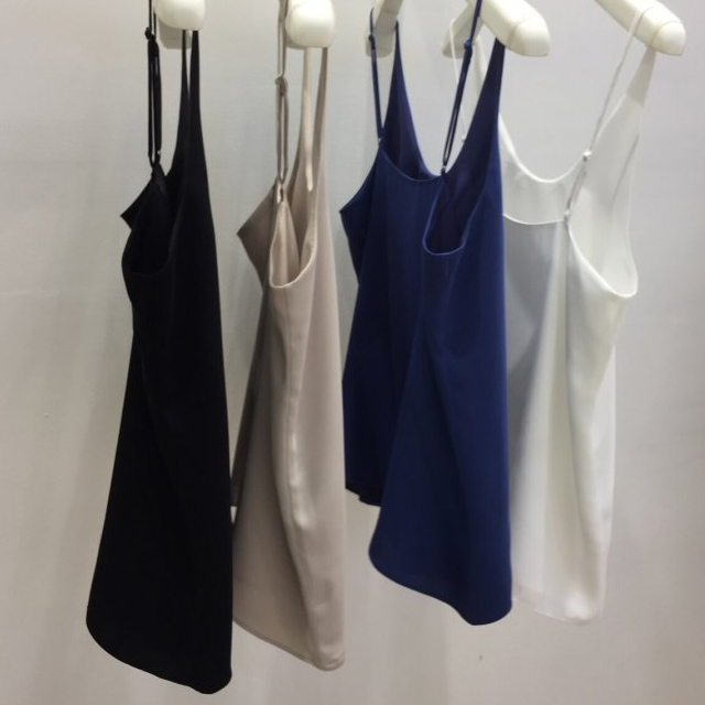 Blossom Irouto Nishi Autumn Twenties Woman Busting