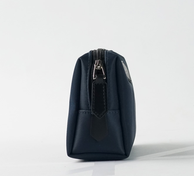 NEW TRAVEL STORAGE ORGANISER When traveling or eve