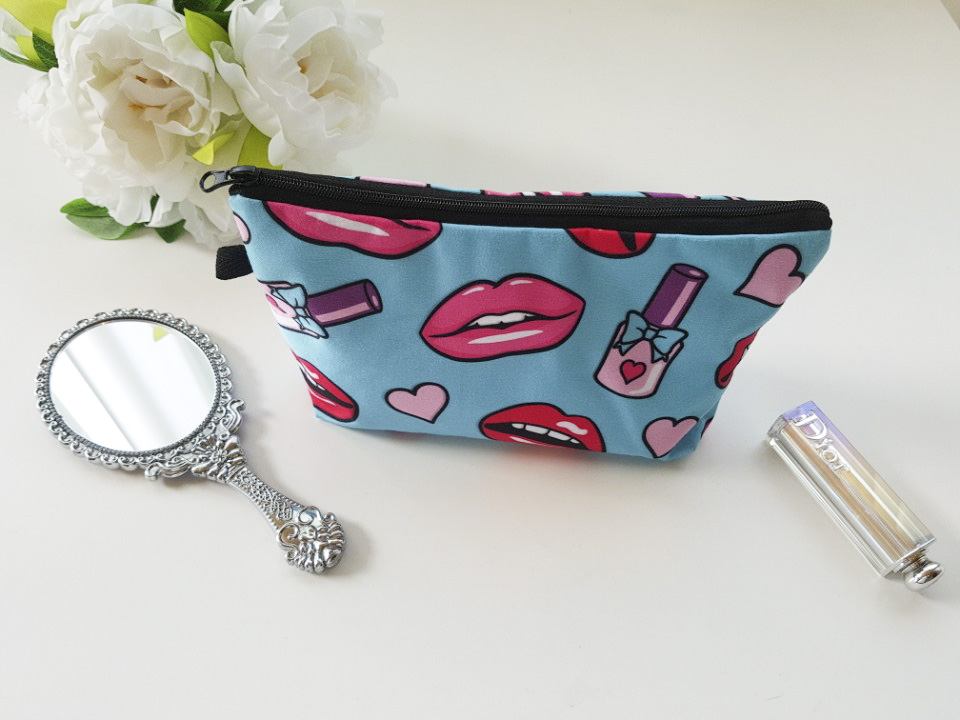 New Cosmetic Pouch 18 lips printing bag case 20 wo