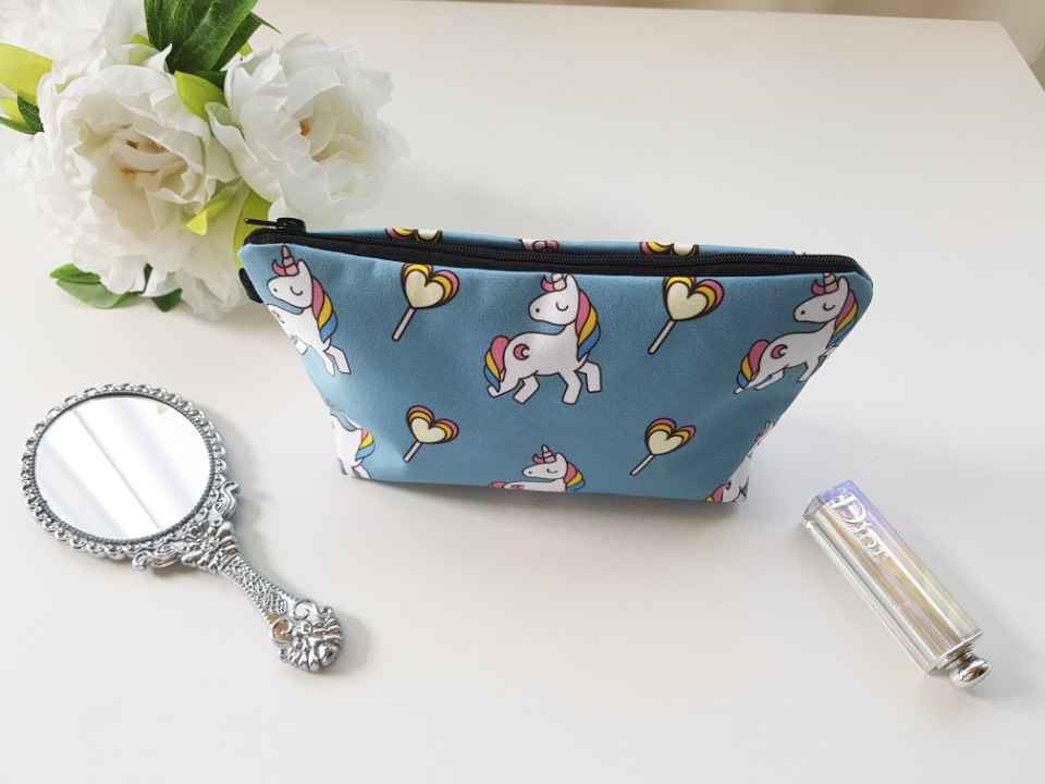 New Cosmetic Pouch 18 lips printing bag case 20 wo