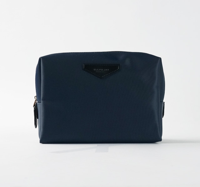 NEW TRAVEL STORAGE ORGANISER When traveling or eve