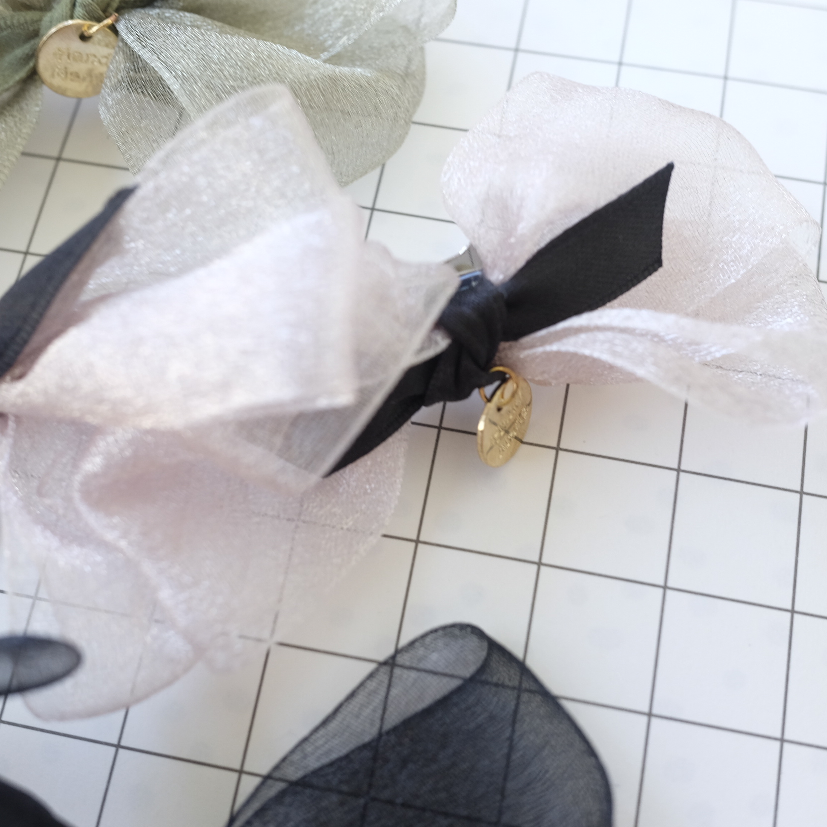 NEW HAIR CLIP HOOP 3-color feminine ribbon pin to 