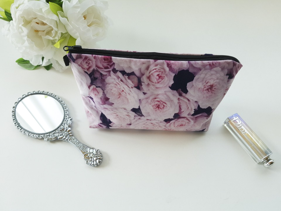 New Cosmetic Pouch 18 lips printing bag case 20 wo
