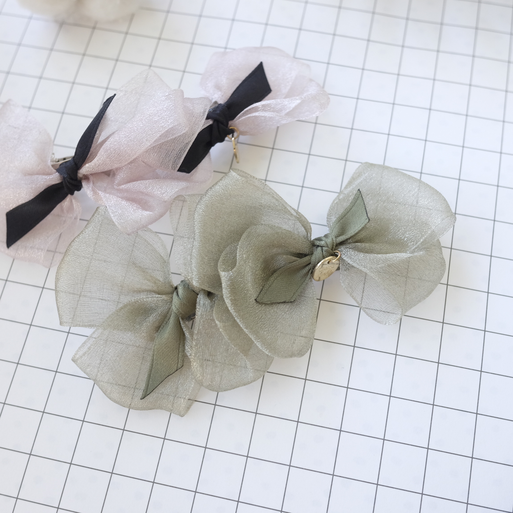 NEW HAIR CLIP HOOP 3-color feminine ribbon pin to 
