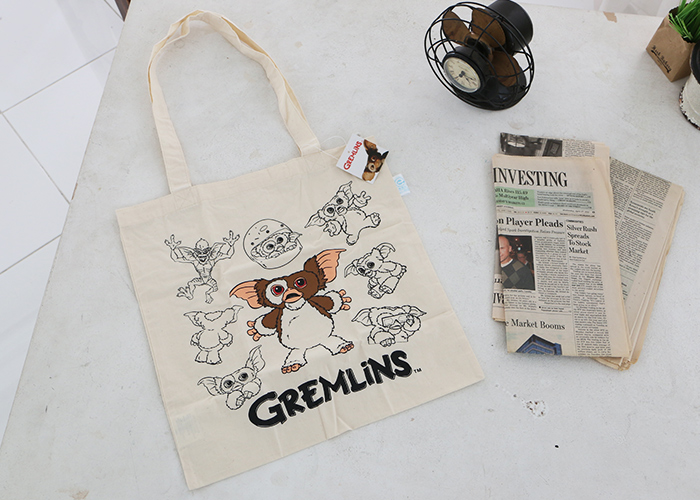 Comfortable Gremlins Eco Bag Summer Vacation Outin