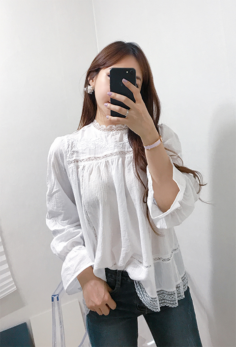 Luxury Embroidered Lace Blouse White Black Feminin